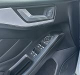 Ford Focus - фото 14