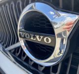 Volvo XC40 momentum  FWD - фото 8