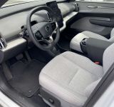 Volvo EX30 Ultra Extended Range 2025 - фото 8