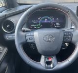 Toyota C-HR - фото 8