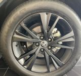 Toyota C-HR - фото 26