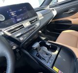 Lexus ES - фото 41