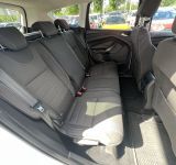 Ford Kuga - фото 17