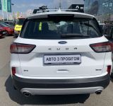 Ford Kuga - фото 6