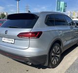 Volkswagen TOUAREG - фото 4