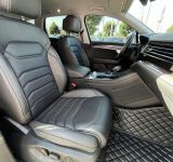 Volkswagen TOUAREG - фото 14
