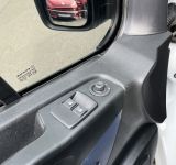Opel Vivaro - фото 21