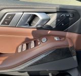 BMW X7 40D - фото 17