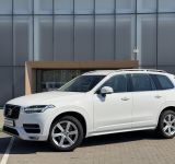 Volvo XC90 Momentum AWD - фото 1