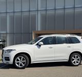 Volvo XC90 Momentum AWD - фото 2