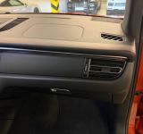 Porsche Macan T (MY24) - фото 40