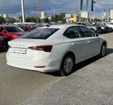 Skoda Octavia - фото 6