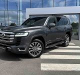 Toyota Land Cruiser 300