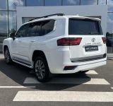 Toyota Land Cruiser 300 - фото 1