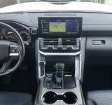Toyota Land Cruiser 300 - фото 7
