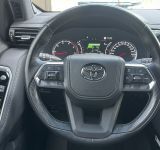 Toyota Land Cruiser 300 - фото 8
