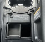 Toyota Land Cruiser 300 - фото 17