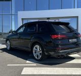 Audi SQ7 - фото 1