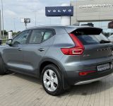 Volvo XC40 Momentum AWD - фото 3