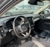 Volvo XC40 Momentum AWD - фото 13