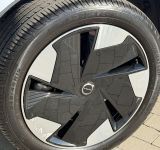 Volvo EX30 Plus Twin AWD - фото 11