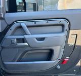 LAND ROVER DEFENDER 90 - фото 24