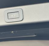 LAND ROVER RANGE ROVER SPORT SE - фото 32