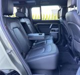 LAND ROVER DEFENDER 110 X-DYNAMIC SE - фото 28