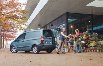 Ford для доставки: ідеальні рішення для кур'єрських служб