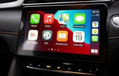 Сучасні мультимедійні системи в авто: можливості та функції MG