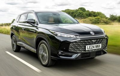 MG HS 2026: новий дизайн, гібридні опції та преміум-інтер'єр