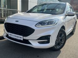 Ford Kuga ST-Line, 2021