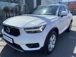 Volvo XC40 momentum  FWD, 2020