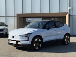 Volvo EX30 Plus Twin AWD, 2024