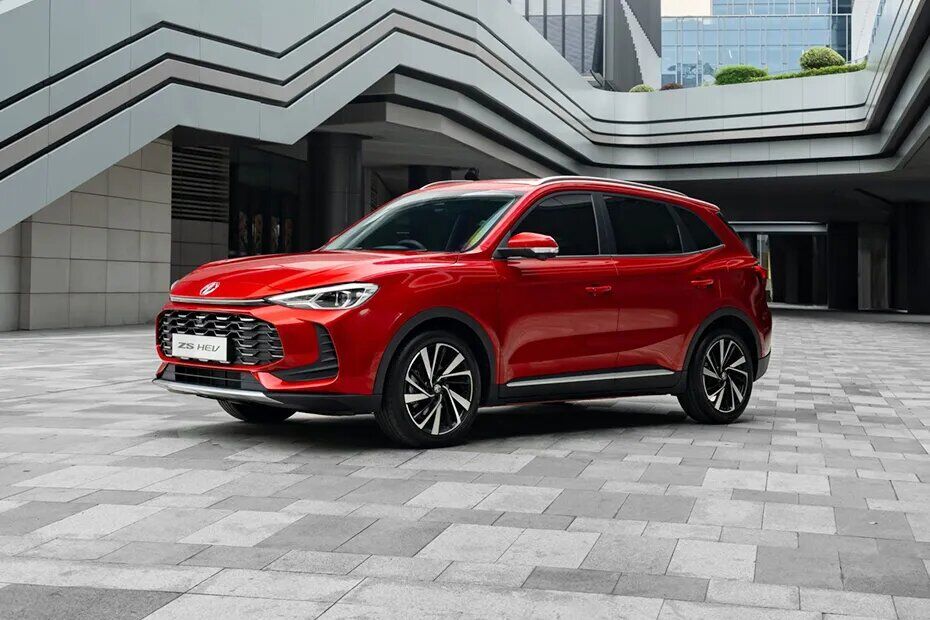 Фото MG ZS HEV+